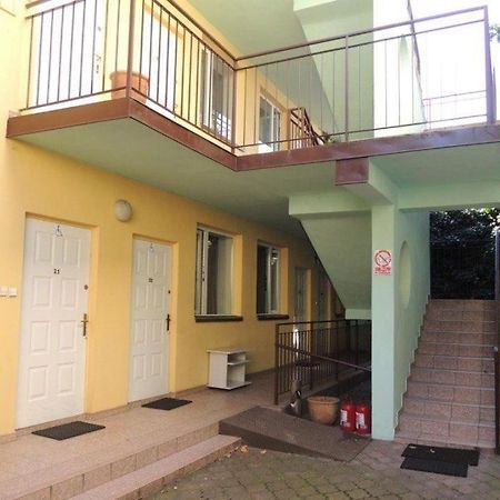 Hostel Malva Lomianki Bagian luar foto